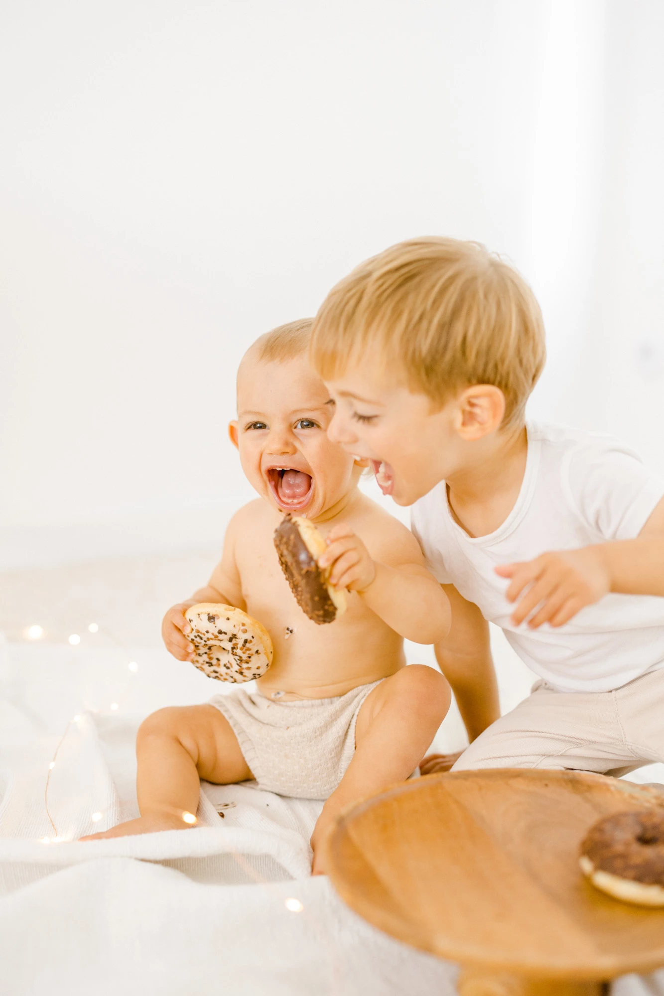 enfant nourriture beige marron gris